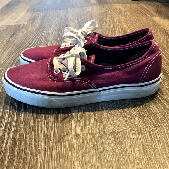 vans authentic maroon
